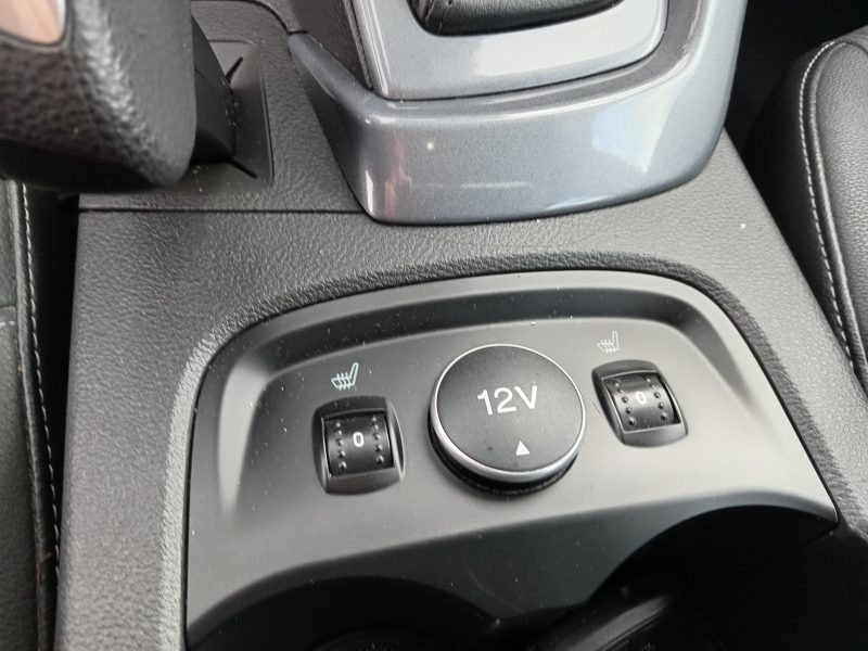 FORD FOCUS III  2011