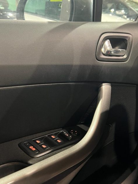 PEUGEOT 308 SW I 2012