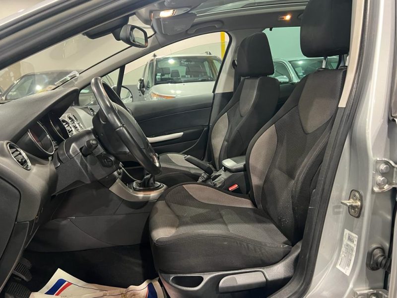 PEUGEOT 308 SW I 2012