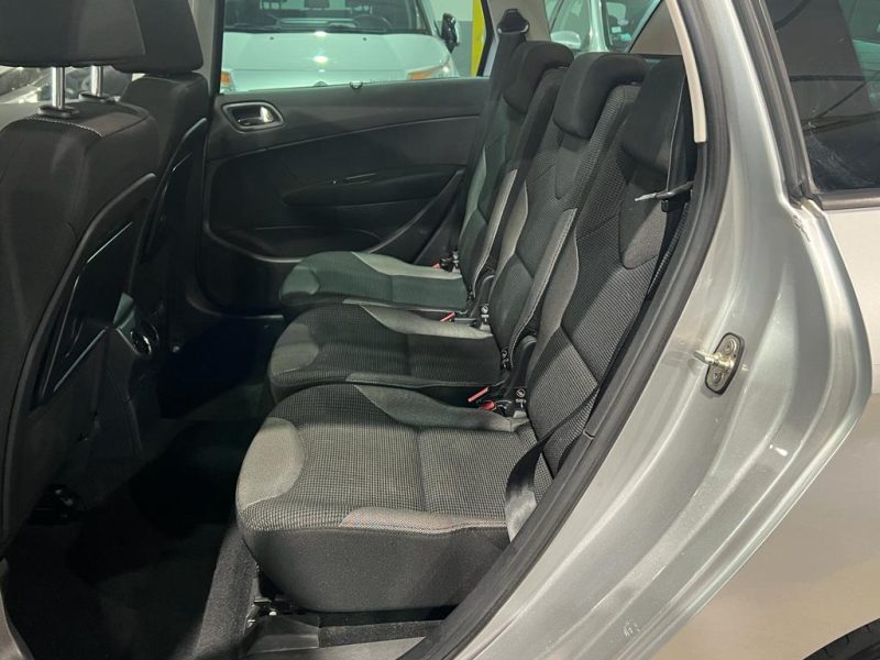 PEUGEOT 308 SW I 2012