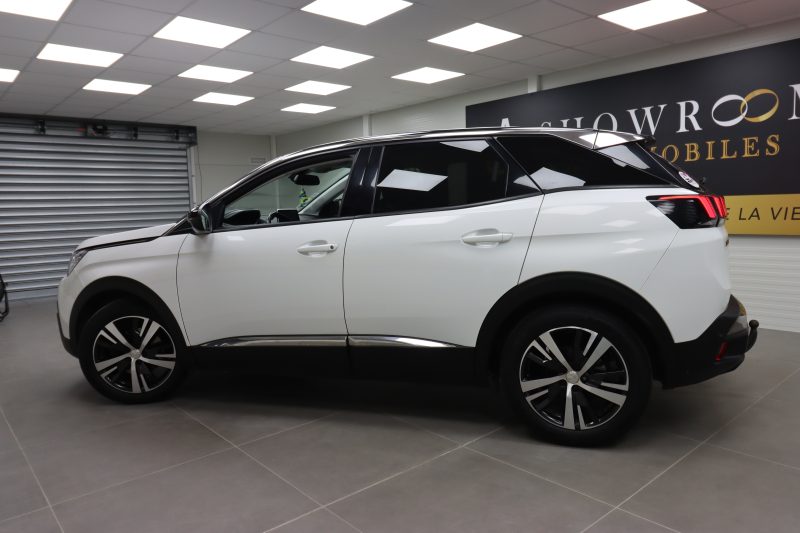 PEUGEOT 3008 SUV 2017