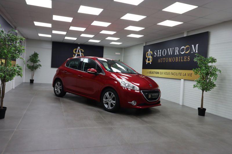 PEUGEOT 208 I 2015