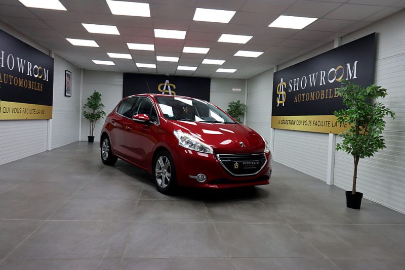 PEUGEOT 208 I 2015