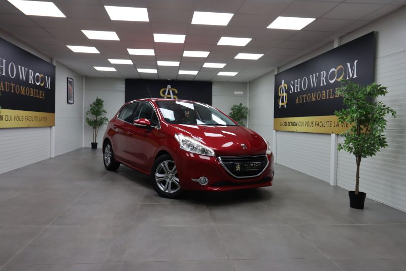 PEUGEOT 208 I 2015