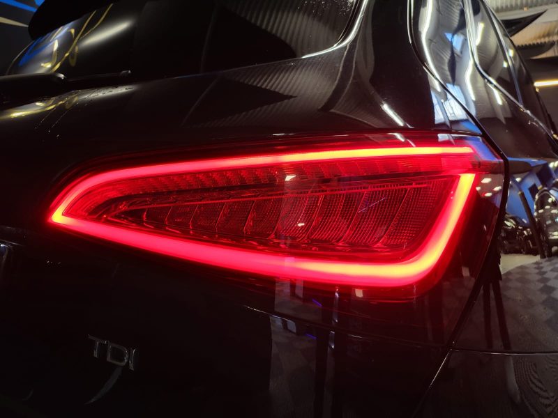 AUDI Q5 2.0 TDI 150 CV S LINE / BLUETOOTH / RADAR DE RECUL / REGULATEUR / PACK S LINE