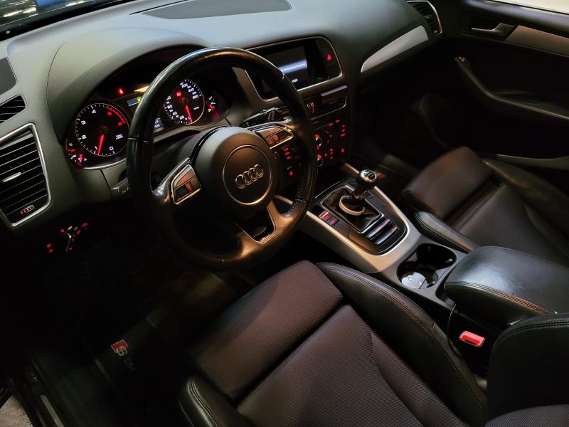 AUDI Q5 2.0 TDI 150 CV S LINE / BLUETOOTH / RADAR DE RECUL / REGULATEUR / PACK S LINE