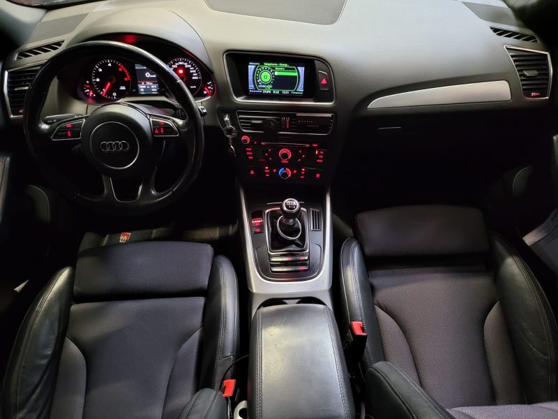 AUDI Q5 2.0 TDI 150 CV S LINE / BLUETOOTH / RADAR DE RECUL / REGULATEUR / PACK S LINE