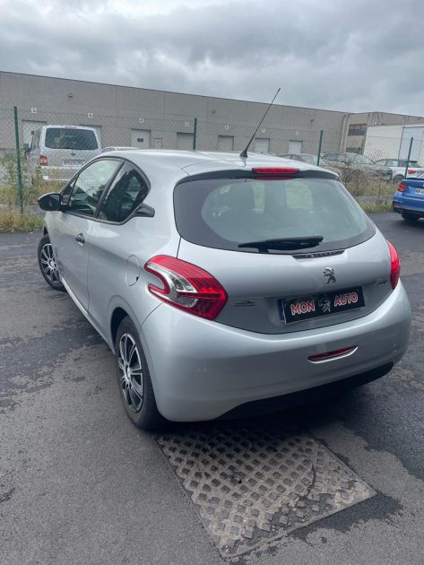 PEUGEOT 208 I 2013