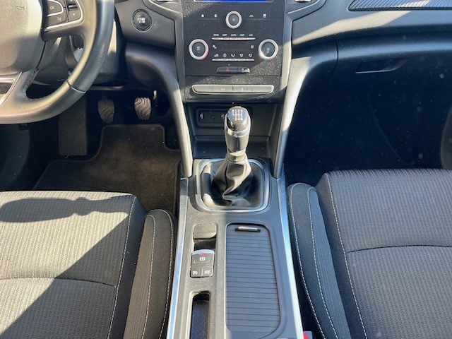 Renault Mégane IV Berline TCe 130 LIMITED