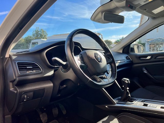 Renault Mégane IV Berline TCe 130 LIMITED