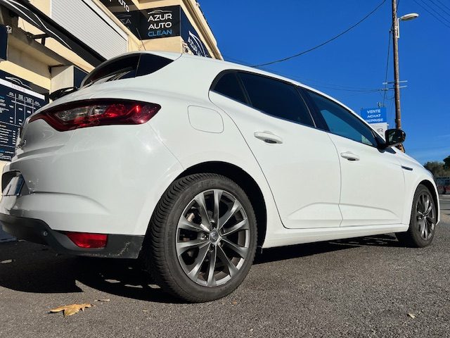 Renault Mégane IV Berline TCe 130 LIMITED