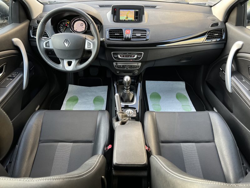 RENAULT MEGANE III COUPE BOSE 1.4 TCE 130 GPS BLUETOOTH / REPROGRAMMEE ETHANOL - GARANTIE 1 AN