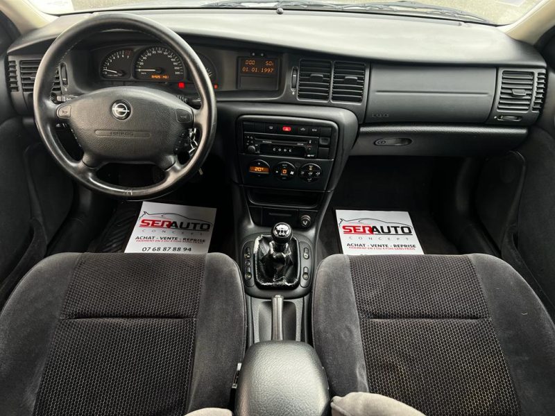 OPEL VECTRA B 2000