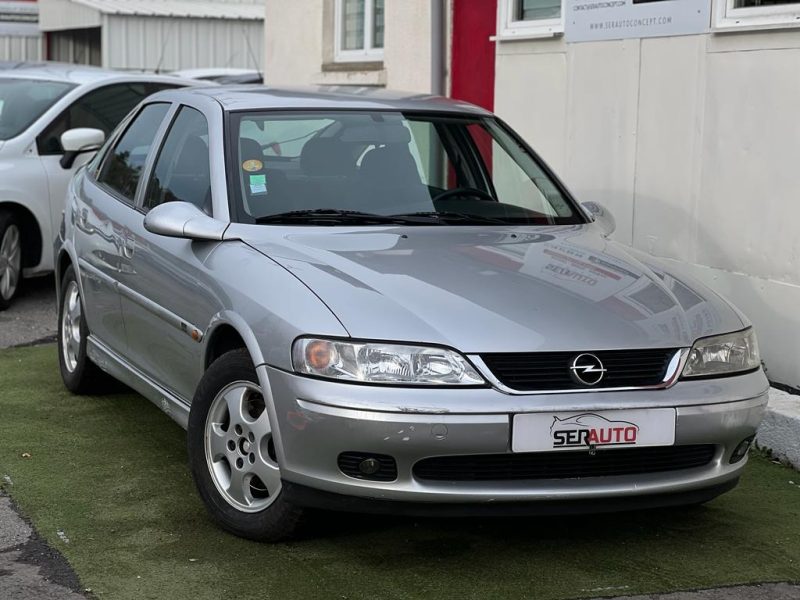OPEL VECTRA B 2000