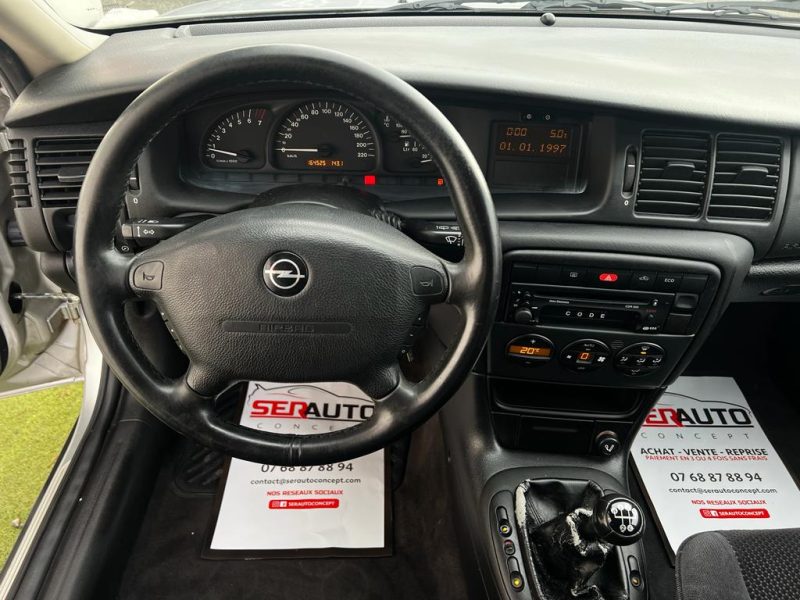 OPEL VECTRA B 2000
