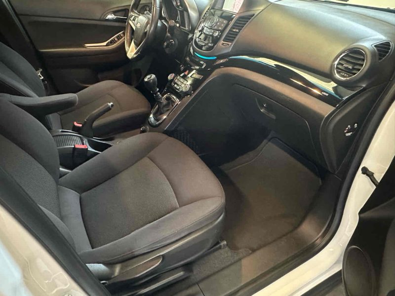 CHEVROLET ORLANDO 2012