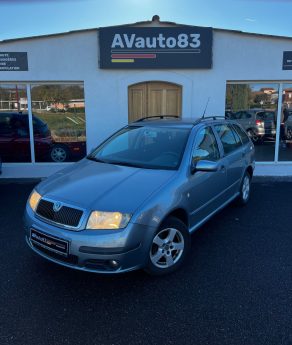 Skoda Fabia Combi 1.4i 75cv Confort / Première main / CT OK / Distribution OK 