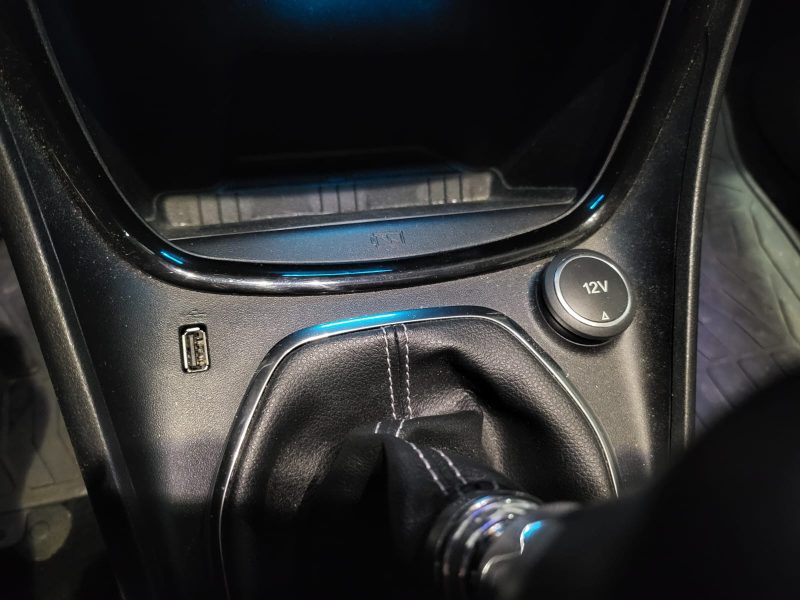 1.0 Flexifuel 125 cv / TITANIUM / TOIT OUVRANT / CARMERA AR / PARK ASSIST