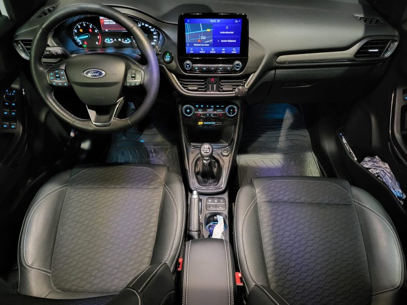 1.0 Flexifuel 125 cv / TITANIUM / TOIT OUVRANT / CARMERA AR / PARK ASSIST