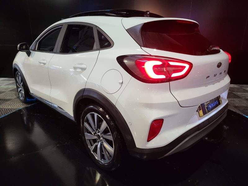 1.0 Flexifuel 125 cv / TITANIUM / TOIT OUVRANT / CARMERA AR / PARK ASSIST