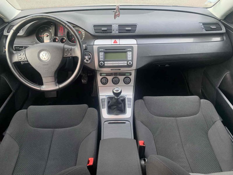 VOLKSWAGEN PASSAT 1.9TDI 105CV