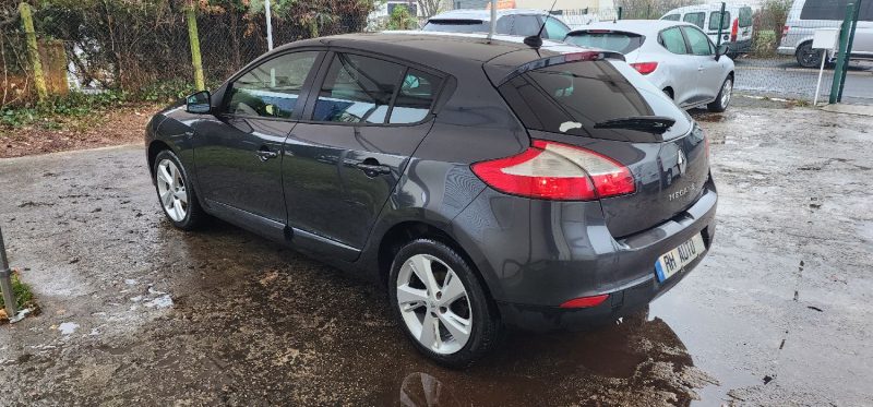 RENAULT MEGANE III  1.5 DCI 110CH  LEMITED EDITON 