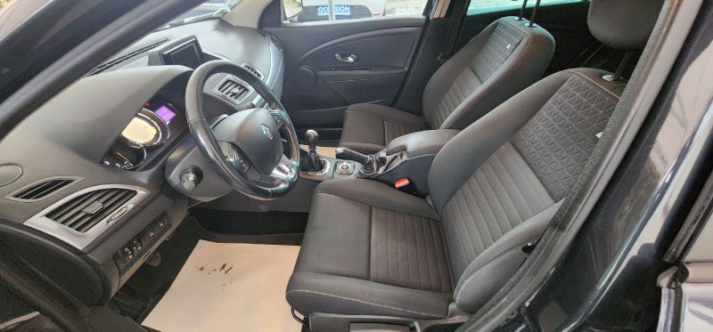 RENAULT MEGANE III  1.5 DCI 110CH  LEMITED EDITON 