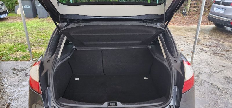 RENAULT MEGANE III  1.5 DCI 110CH  LEMITED EDITON 