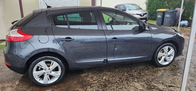 RENAULT MEGANE III  1.5 DCI 110CH  LEMITED EDITON 