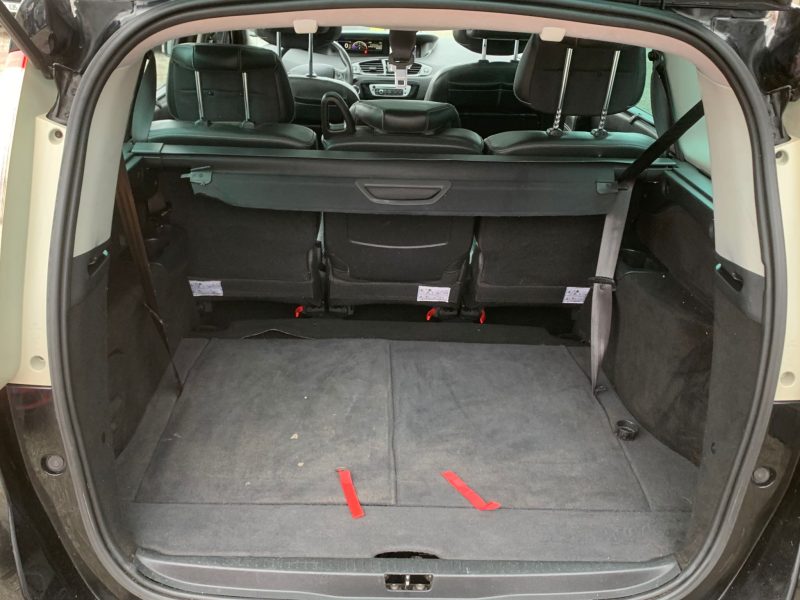 RENAULT SCENIC INITIAL PARIS  2013