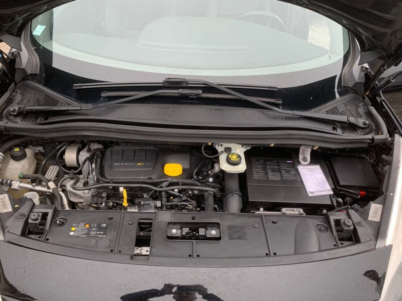 RENAULT SCENIC INITIAL PARIS  2013