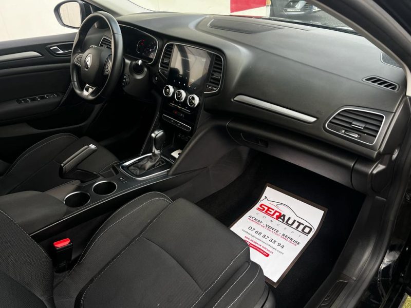 RENAULT MEGANE IV ESTATE 2021