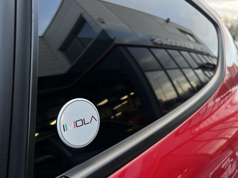 ALFA ROMEO MITO Finition IMOLA 0.9 TWIN AIR TURBO 105 Cv GPS BLUETOOTH / PACK SPORT - GARANTIE 1 AN 