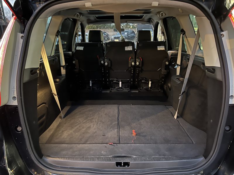 RENAULT GRAND SCENIC 3 III BOSE 1.9 DCI 130 Cv 7 PLACES / TOIT PANORAMIQUE GPS BLUETOOTH - GARANTIE 