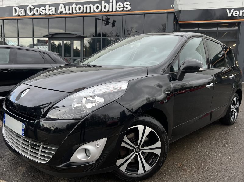 RENAULT GRAND SCENIC 3 III BOSE 1.9 DCI 130 Cv 7 PLACES / TOIT PANORAMIQUE GPS BLUETOOTH - GARANTIE 