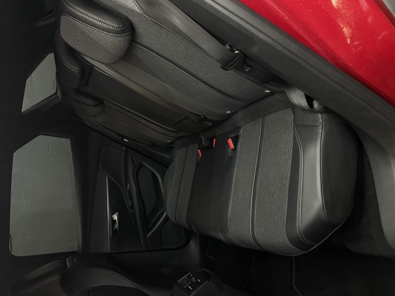 PEUGEOT 3008 SUV 2018