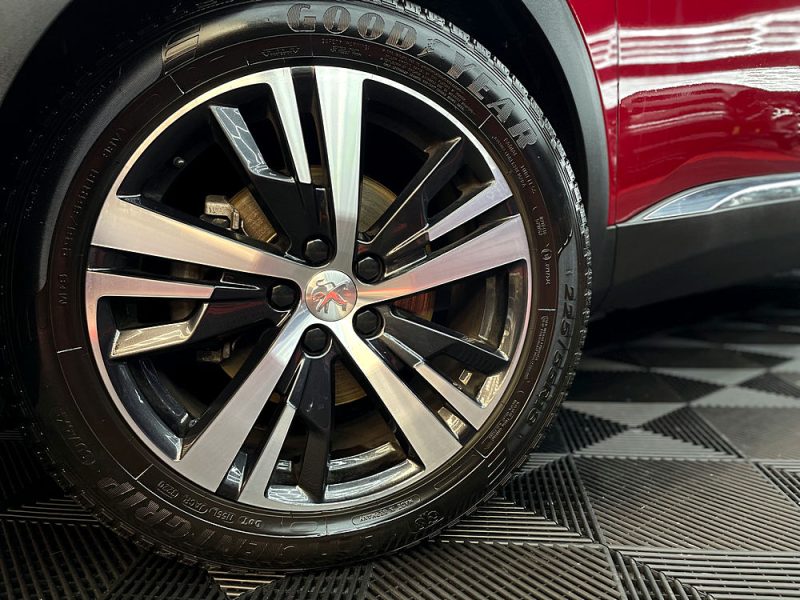 PEUGEOT 3008 SUV 2018