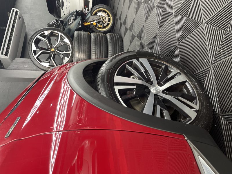 PEUGEOT 3008 SUV 2018