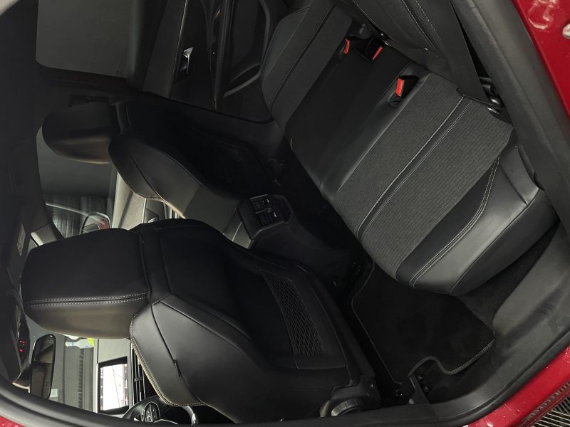 PEUGEOT 3008 SUV 2018