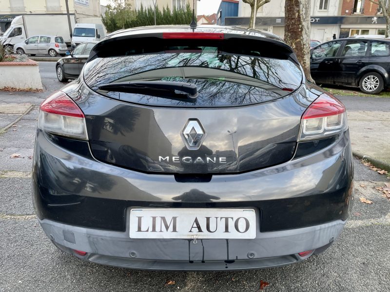 RENAULT MEGANE COUPE 2010