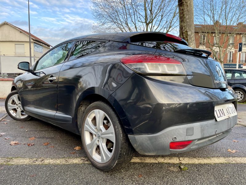 RENAULT MEGANE COUPE 2010