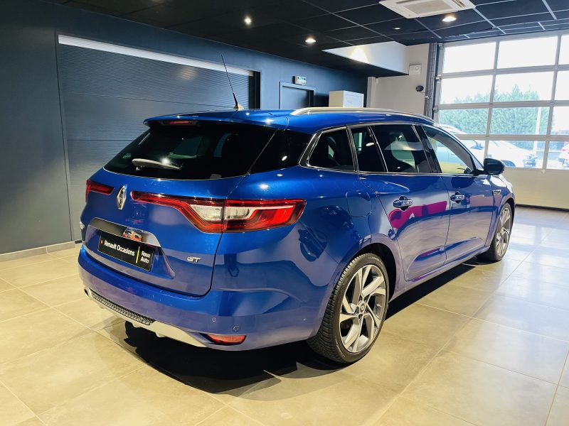 Model :MEGANE ESTATE Finition:1.6 205 GT 4CONTROL /BOSE/PARK ASSIST/ENTRETIEN COMPLET RENA