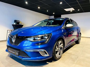 Model :MEGANE ESTATE Finition:1.6 205 GT 4CONTROL /BOSE/PARK ASSIST/ENTRETIEN COMPLET RENA