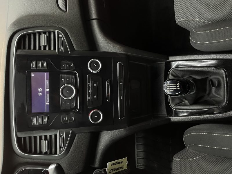 RENAULT MEGANE IV 3/5 portes 2016