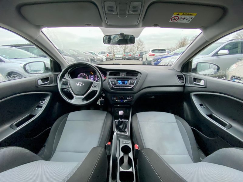 HYUNDAI i20 II COUPE 1.2 84 INTUITIVE