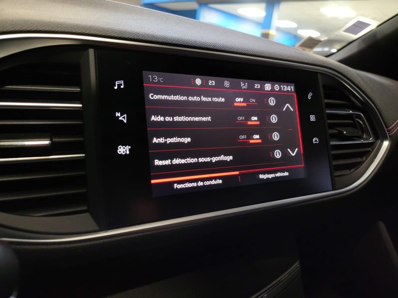 PEUGEOT 308 II 1.2 THP 130 cv GT LINE /CAMERA+CAR PLAY+REGULATEUR/