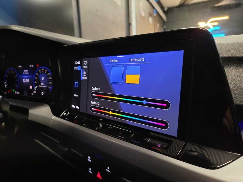 VOLKSWAGEN GOLF VIII 1.5 eTSI 150cv STYLE SUREQUIPEE