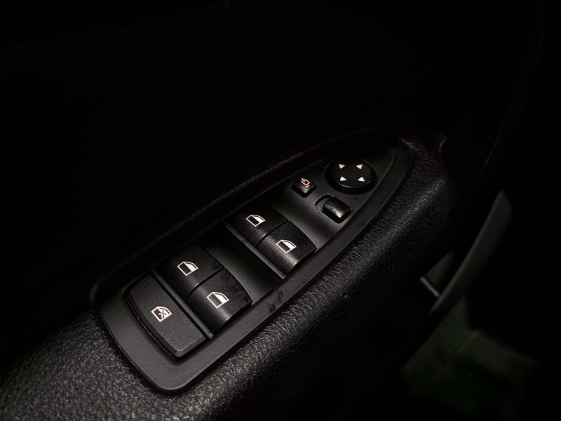 BMW SERIE 1 114d 95cv SPORT /AIDE AU PARKING+MODE DE CONDUITE+GPS/