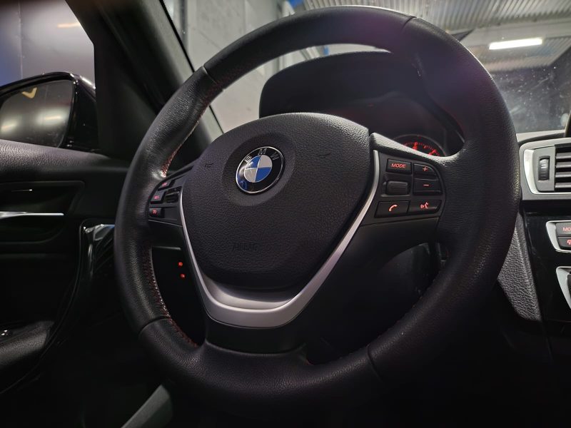 BMW SERIE 1 114d 95cv SPORT /AIDE AU PARKING+MODE DE CONDUITE+GPS/
