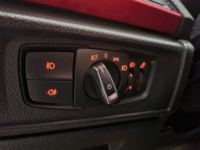 BMW SERIE 1 114d 95cv SPORT /AIDE AU PARKING+MODE DE CONDUITE+GPS/